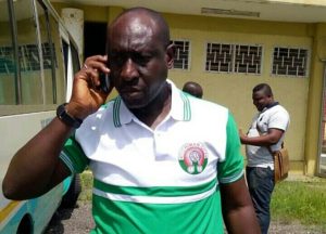 Techiman City coach Yussif Abubakar challenges angry fans to a fight