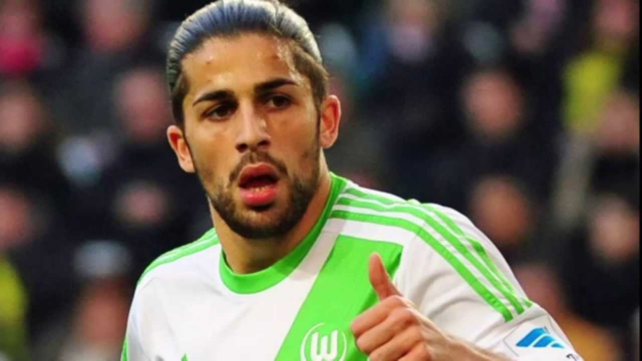 EXCLUSIVE: Wolfsburg's Ricardo Rodriguez to replace Baba Rahman at Chelsea