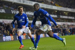 Leicester City manager Claudio Ranieri insists Jeffrey Schlupp is staying