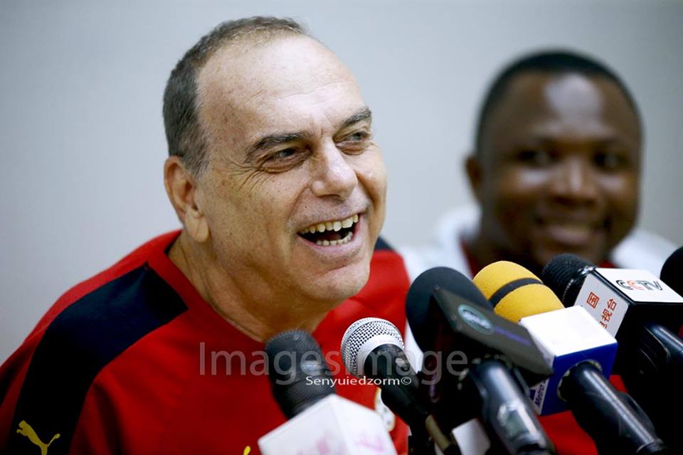 Exclusive: Avram Grant will not be sacked, he will finish his contract