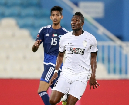 Asamoah Gyan returns to Al Ahli starting XI