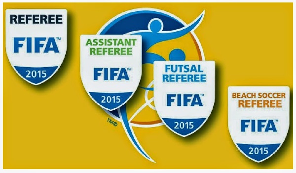 21 referees receive FIFA badges