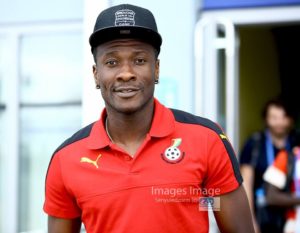 I don’t go to peoples house begging for money to eat - Asamoah Gyan replies Amankwah Mireku